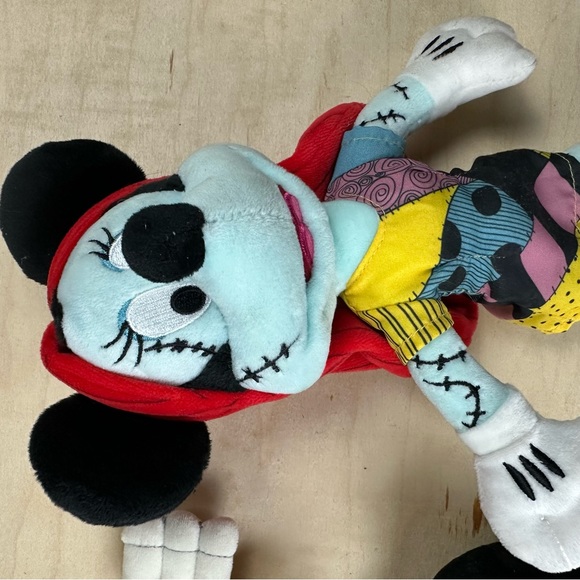 Mikey & Minnie nightmare before Christmas plush toys - Picture 9 of 11
